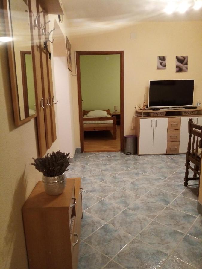 Apartments Vanja Skara Biograd 比奥格勒·纳·莫鲁 外观 照片